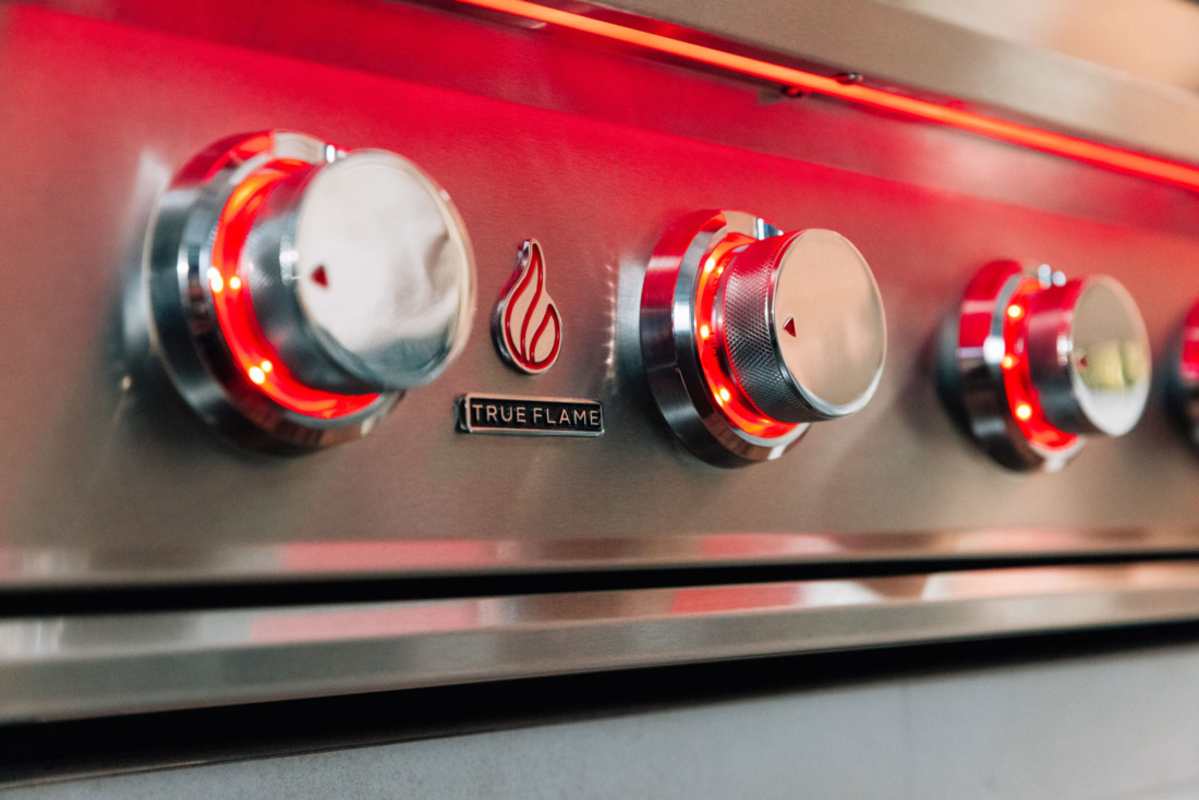 Why Backyard Design Guy Loved the TrueFlame 40″ Grill