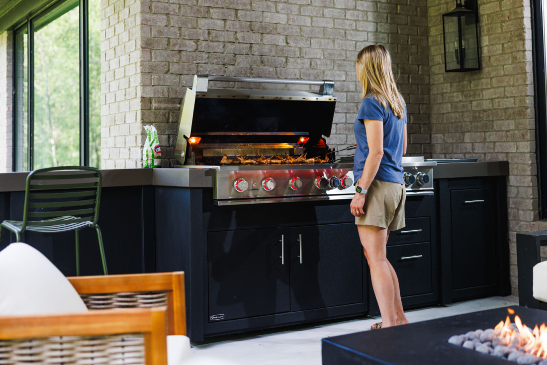 Lighting That Redefines Night Grilling