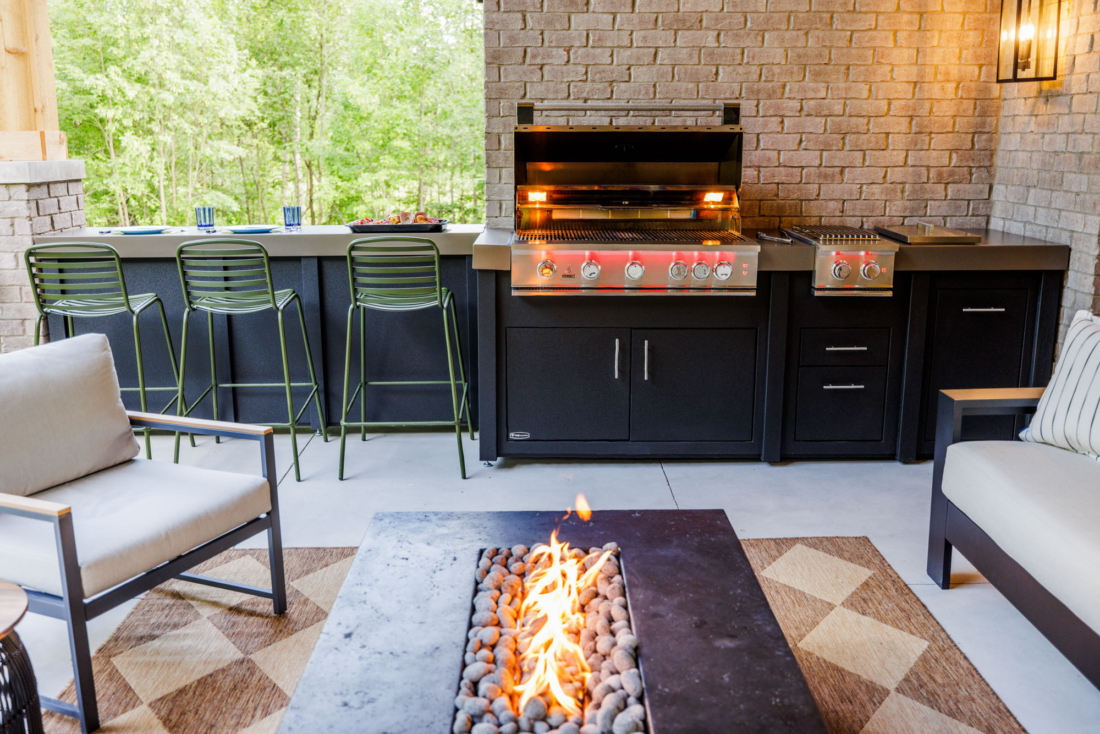 Outdoor Christmas Grilling Tips That Support Steady, Reliable Heat