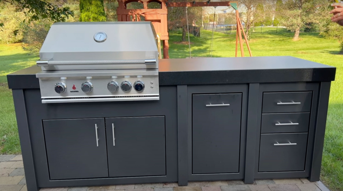 Why the Best Outdoor Kitchens Rarely Start with Everything